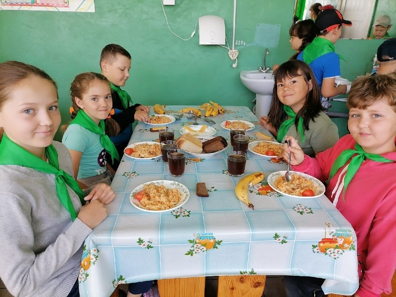 питание в пришкольном лагере